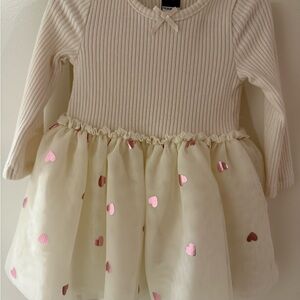 Old Navy Baby Girl Cream Dress with Pink Heart Accents Size 3-6 Months unisex